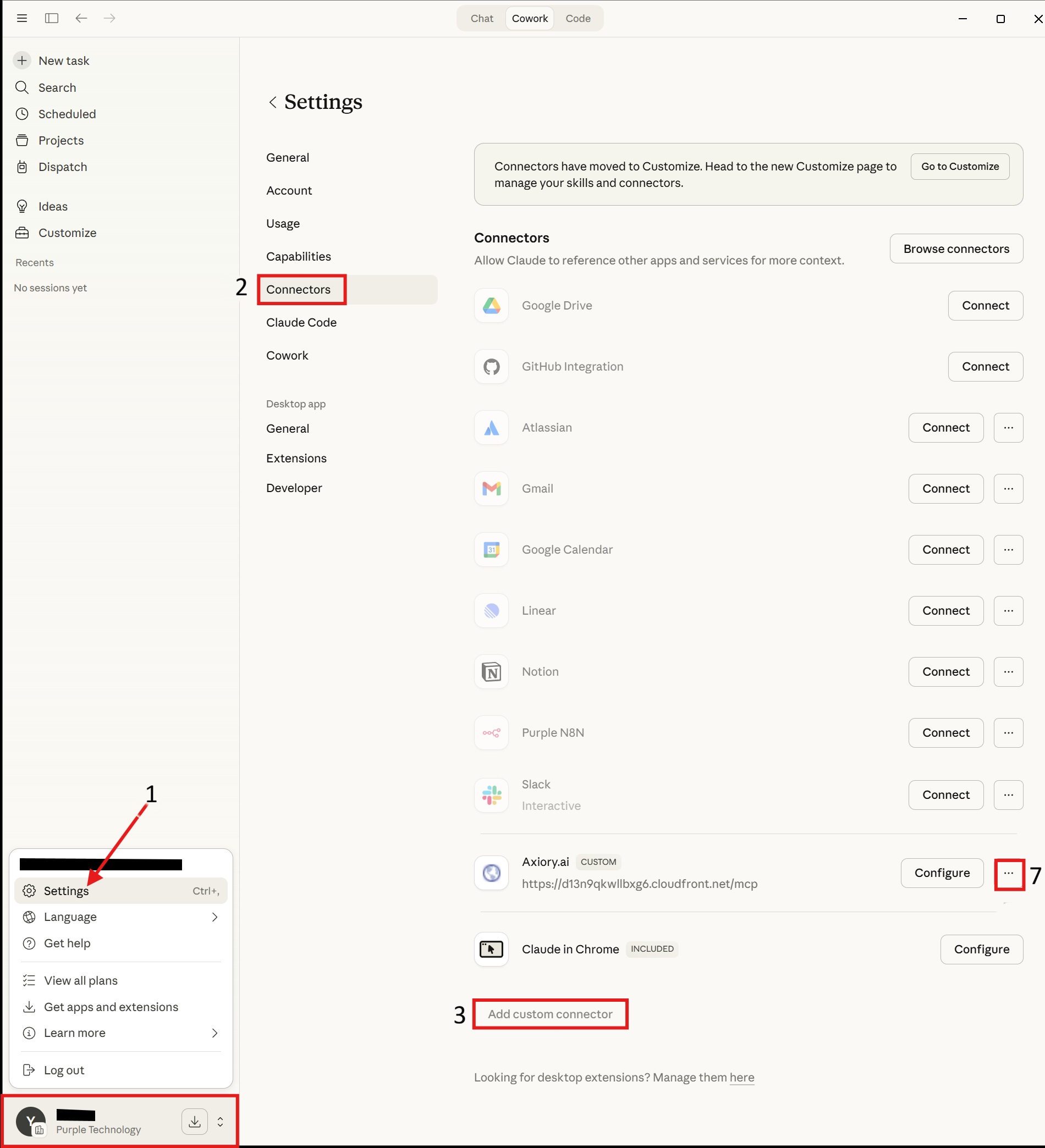 Connectors タブ、Add custom connector ボタン、メニュー付き Axiory.ai コネクタを表示する Claude Desktop の設定